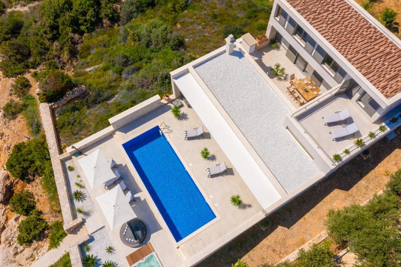Villa Carisma Island Vis Kültér fotó